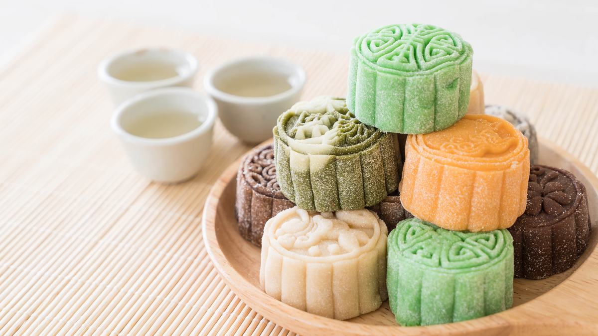 SaaS 102 #17 What Mooncakes and PLG Have in Common